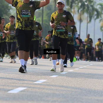 Runner Photo 7010738
