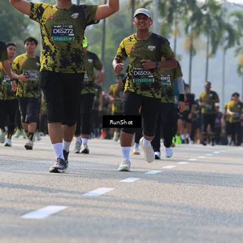Runner Photo 7010739