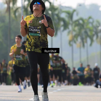 Runner Photo 7010744