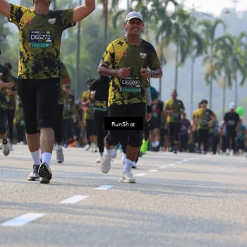 Runner Photo 7010747