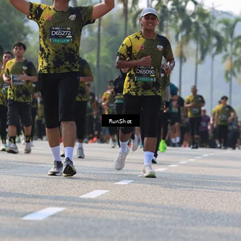 Runner Photo 7010752