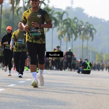 Runner Photo 7010755