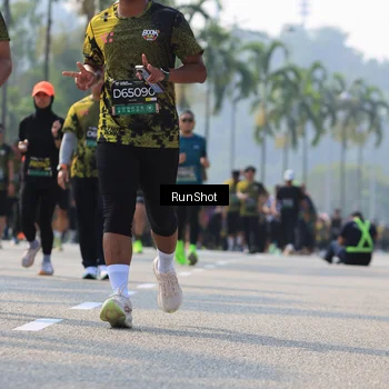 Runner Photo 7010761