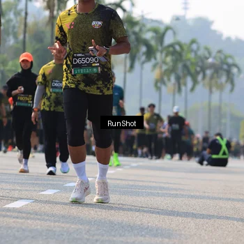 Runner Photo 7010762