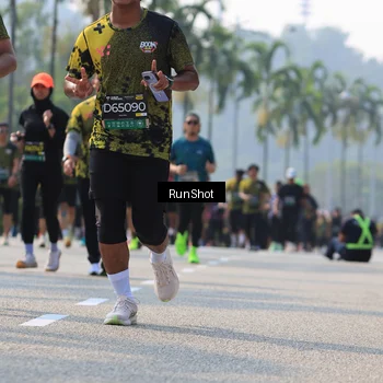 Runner Photo 7010764