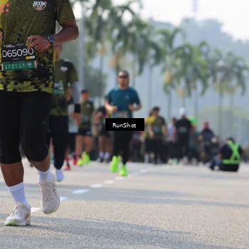 Runner Photo 7010771