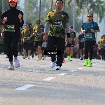 Runner Photo 7010782