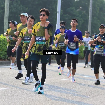 Runner Photo 7010788