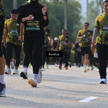 Runner Photo 7010791