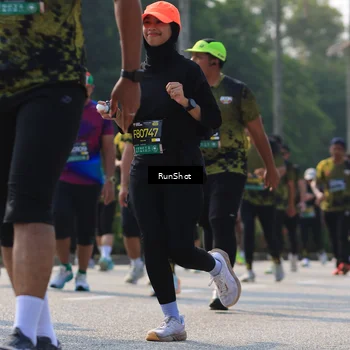 Runner Photo 7010795