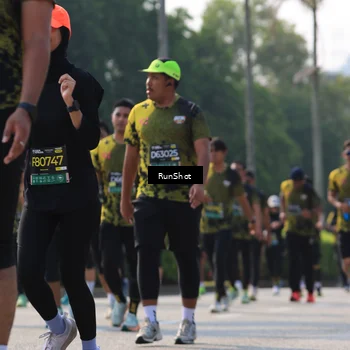 Runner Photo 7010803