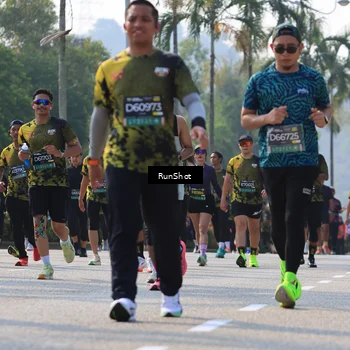 Runner Photo 7010804