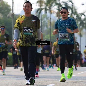 Runner Photo 7010805