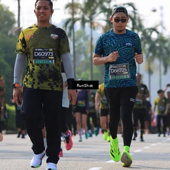 Runner Photo 7010814