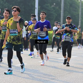 Runner Photo 7010815