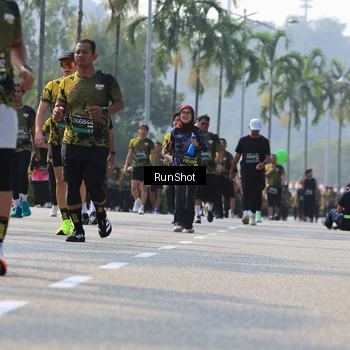 Runner Photo 7010829
