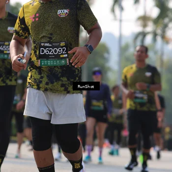 Runner Photo 7010840