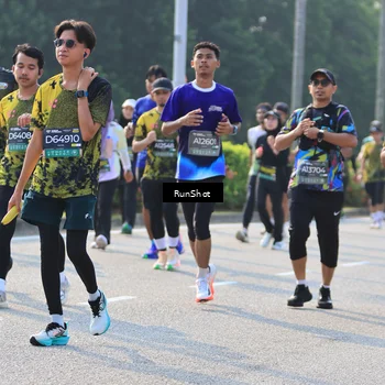 Runner Photo 7010842