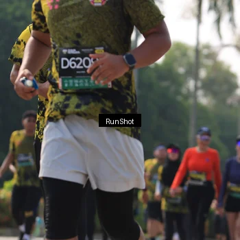 Runner Photo 7010853