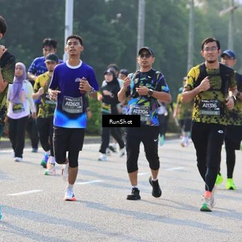 Runner Photo 7010859