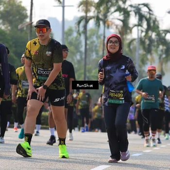 Runner Photo 7010868