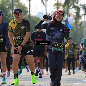 Runner Photo 7010879