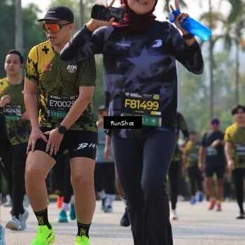Runner Photo 7010882