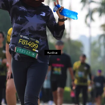 Runner Photo 7010888