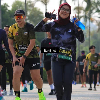 Runner Photo 7010897