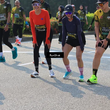 Runner Photo 7010921
