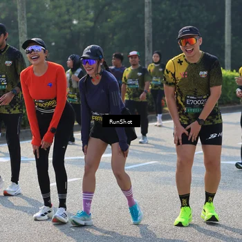 Runner Photo 7010940