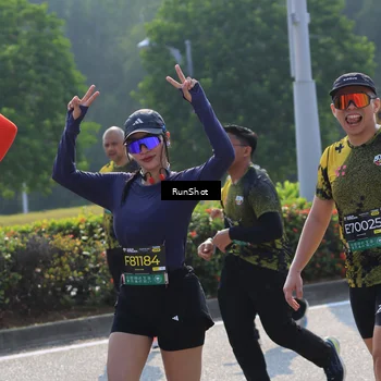 Runner Photo 7010955