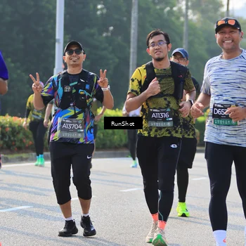Runner Photo 7010959