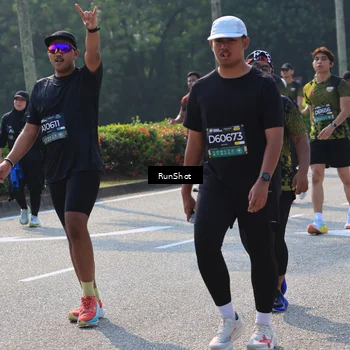 Runner Photo 7010965