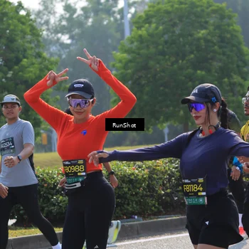 Runner Photo 7010969