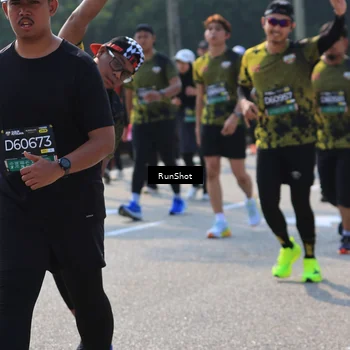 Runner Photo 7010980