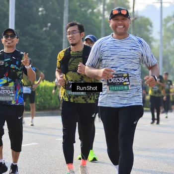Runner Photo 7010983
