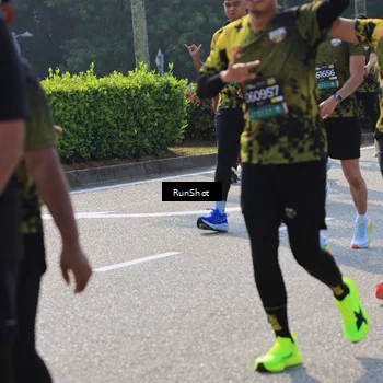 Runner Photo 7010996