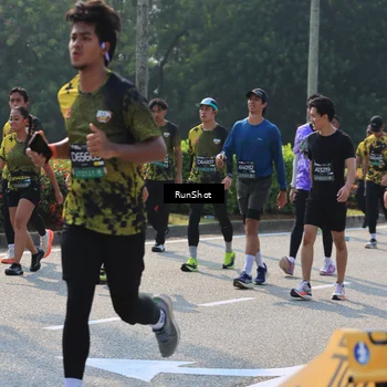 Runner Photo 7011026
