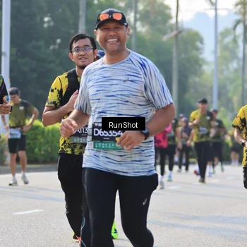 Runner Photo 7011037