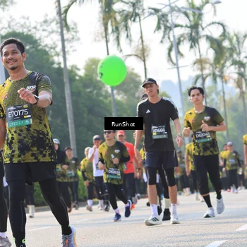 Runner Photo 7011056