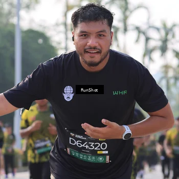 Runner Photo 7011072