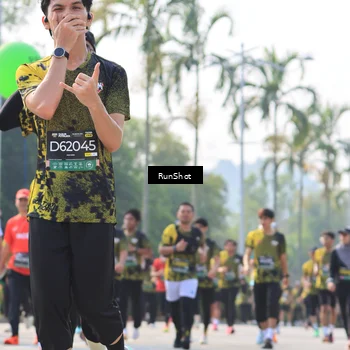 Runner Photo 7011075
