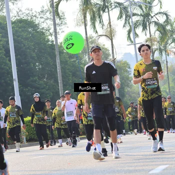 Runner Photo 7011077