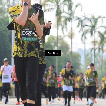 Runner Photo 7011079