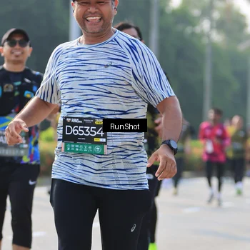 Runner Photo 7011080