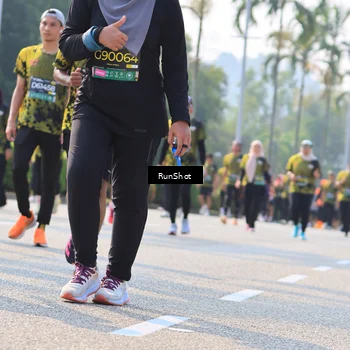 Runner Photo 7011098