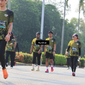 Runner Photo 7011110