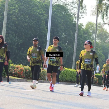 Runner Photo 7011113