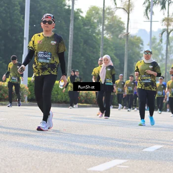Runner Photo 7011115